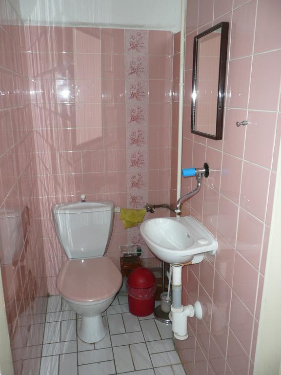 Apartment Trojska Praag Buitenkant foto
